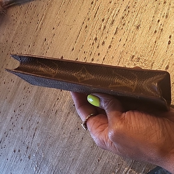 Louis vuitton case - Picture 4 of 8